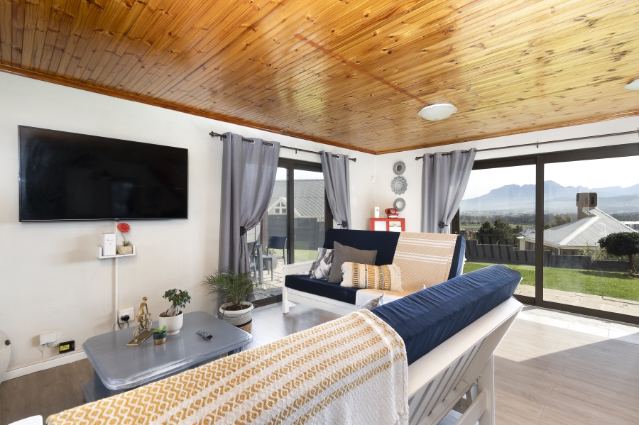 3 Bedroom Property for Sale in Mansfield Western Cape